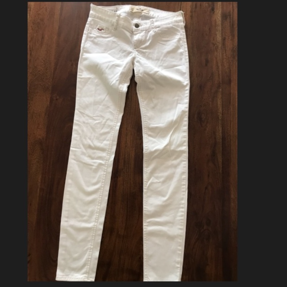 White Hollister Skinny Jeans